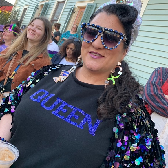 QUEEN SEQUIN TOP - Picture 10 of 12